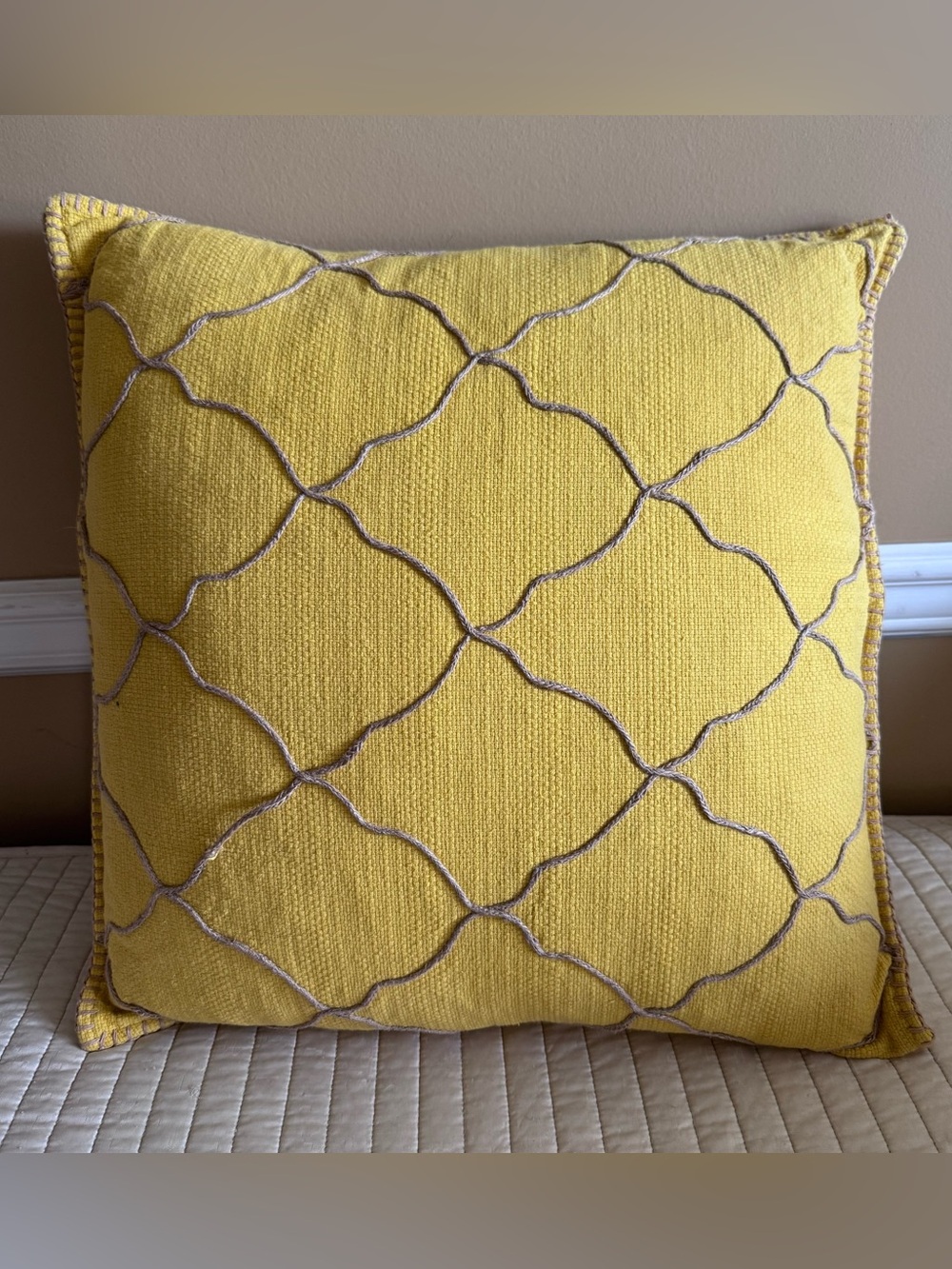 Modern 20” feather throw pillow with embroidered yellow cover MINT. Removable co